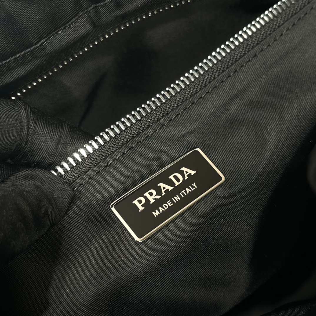 Prada Tote Bag Nylon M-16cm-s