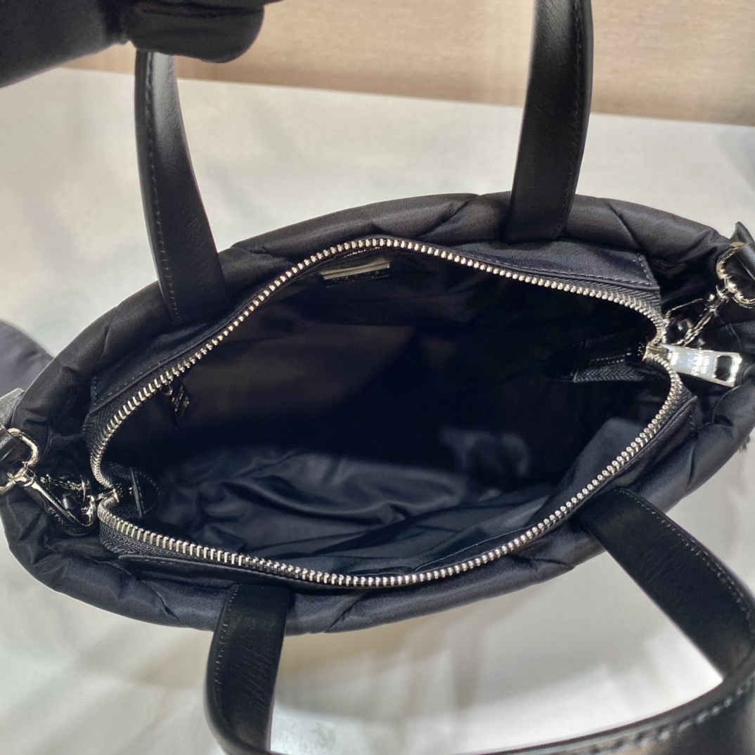 Prada Tote Bag Nylon M-13cm-s