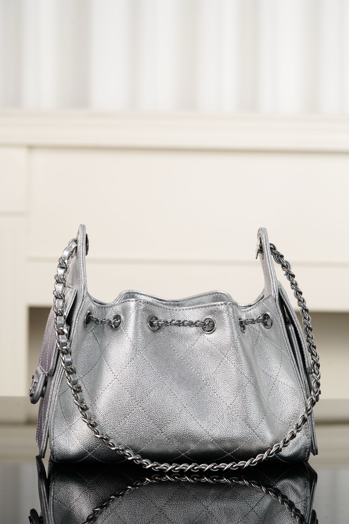 Basic Bag Silver Large Capacity