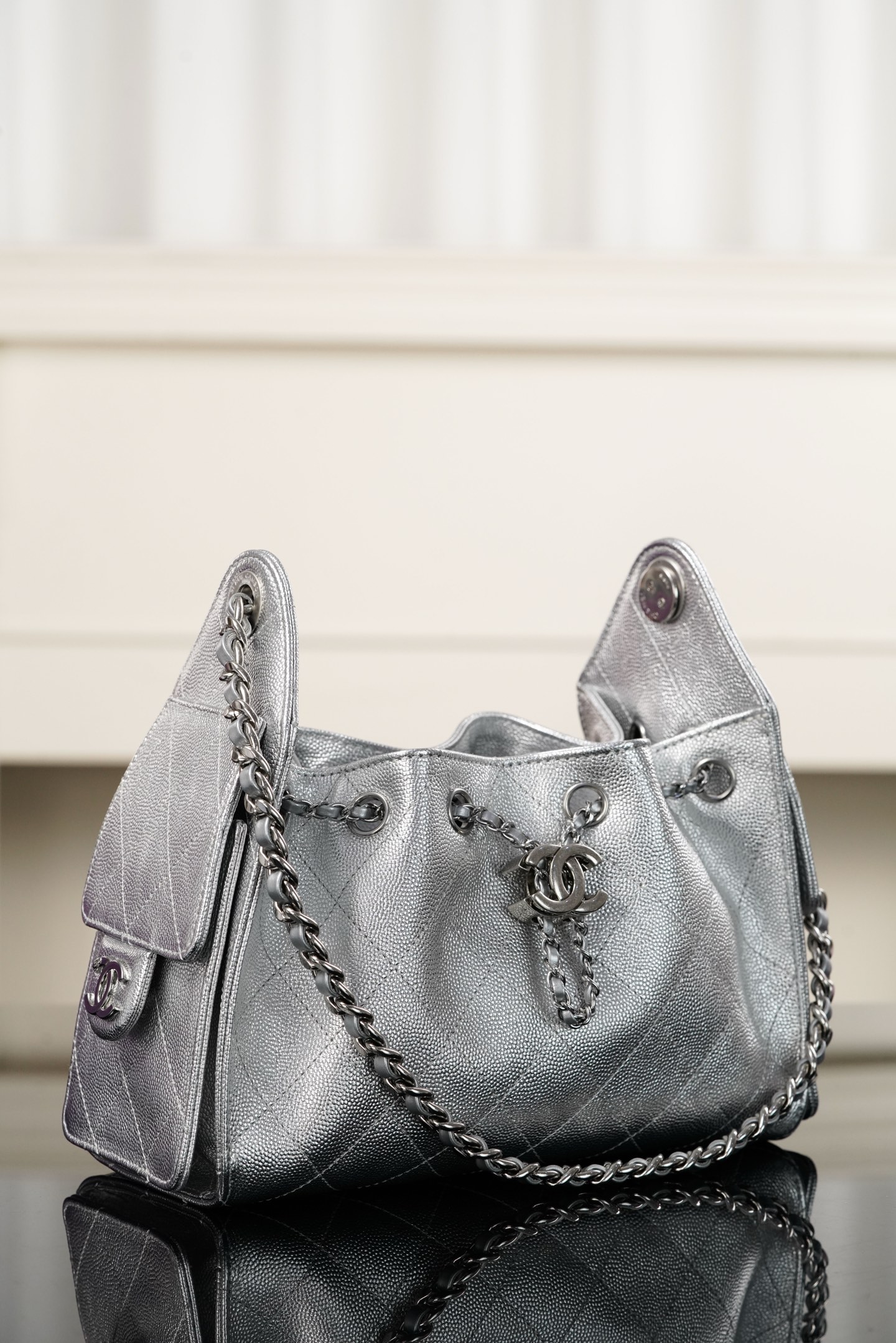 Basic Bag Silver Large Capacity