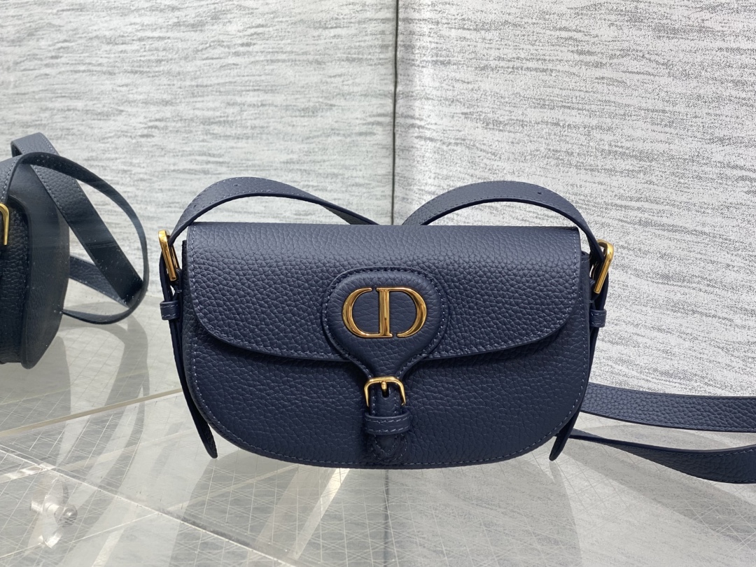 Basic Bag Cow Leather M-s