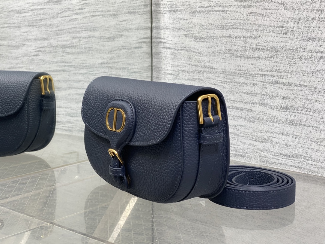 Basic Bag Cow Leather M-s