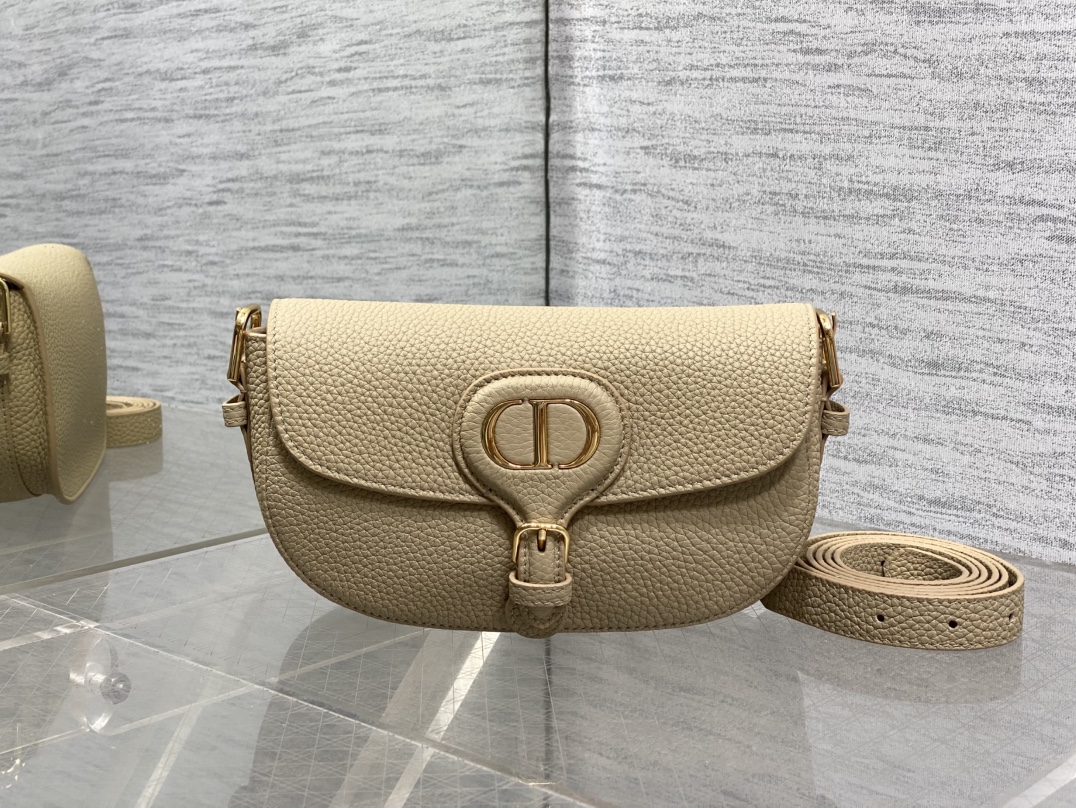 Basic Bag Cow Leather M-s