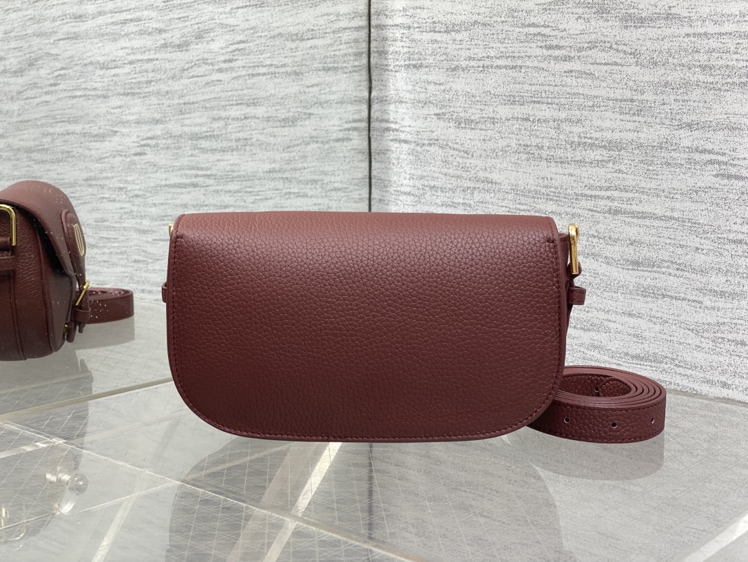 Basic Bag Cow Leather M-s