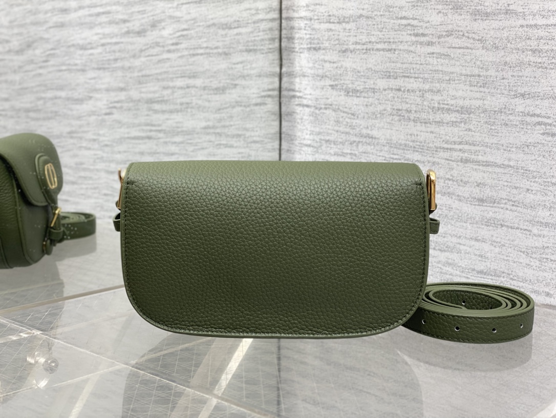 Basic Bag Cow Leather M-s