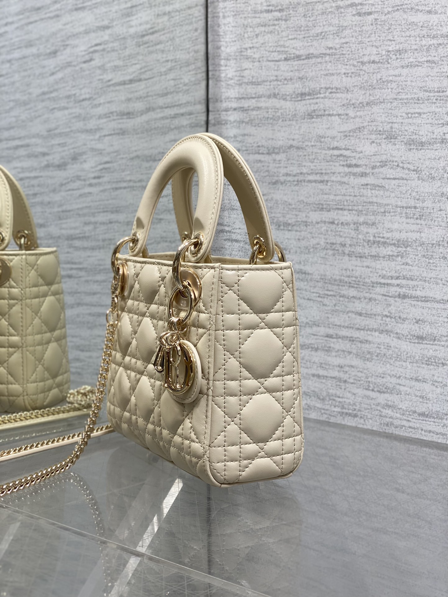 Chanel Female Basic Bag 15cm-l-s