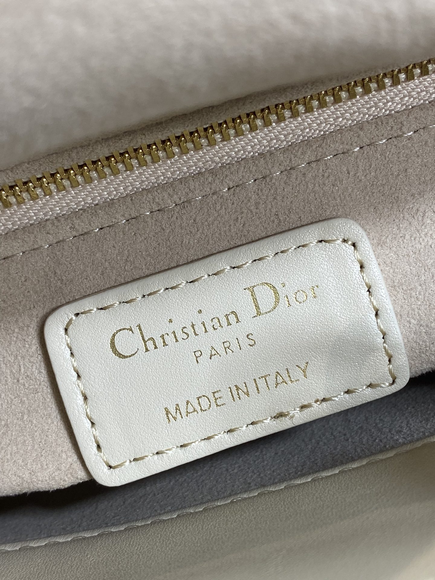 Chanel Female Basic Bag 15cm-l-s