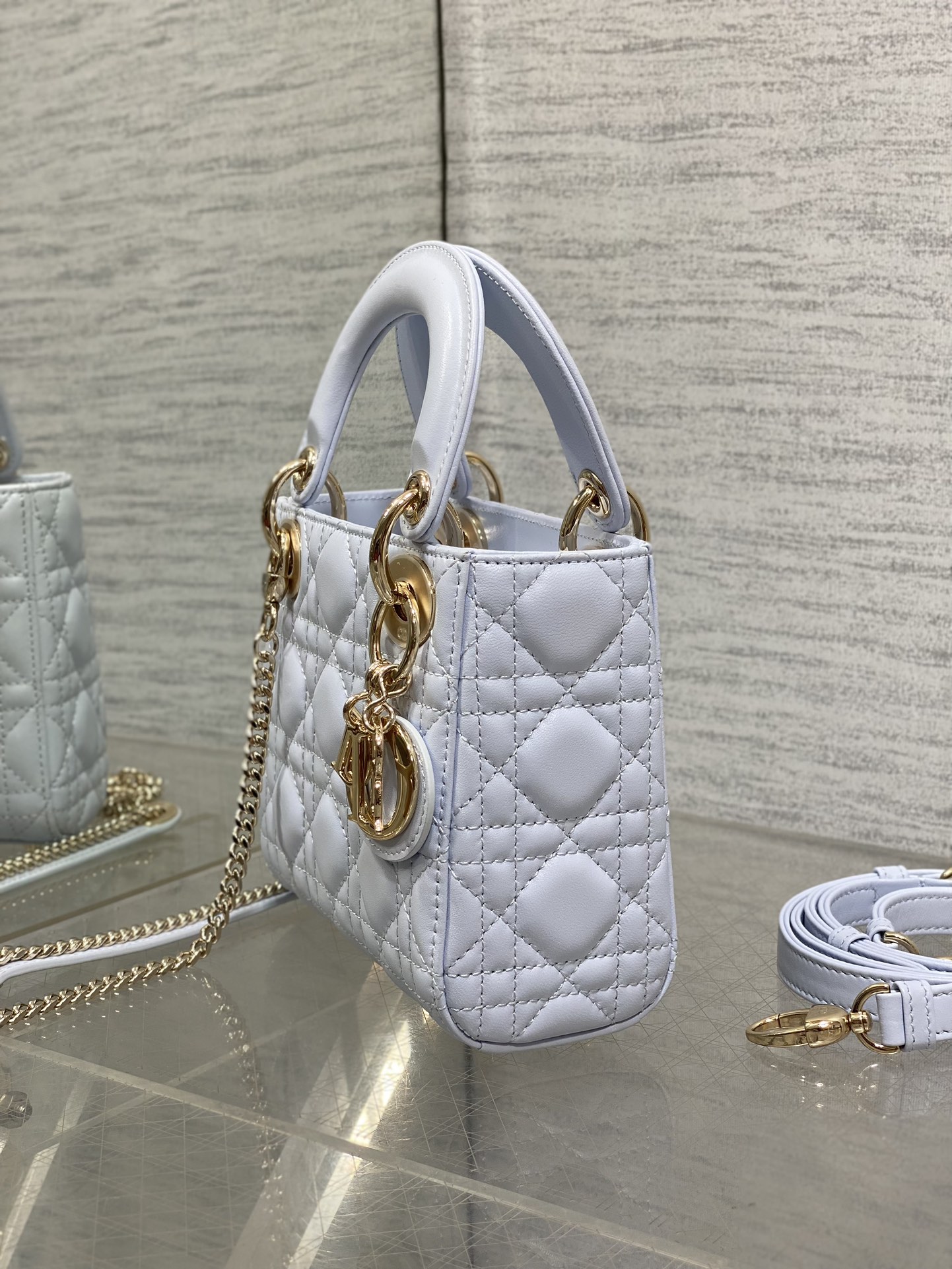 Chanel Female Basic Bag 15cm-l-s