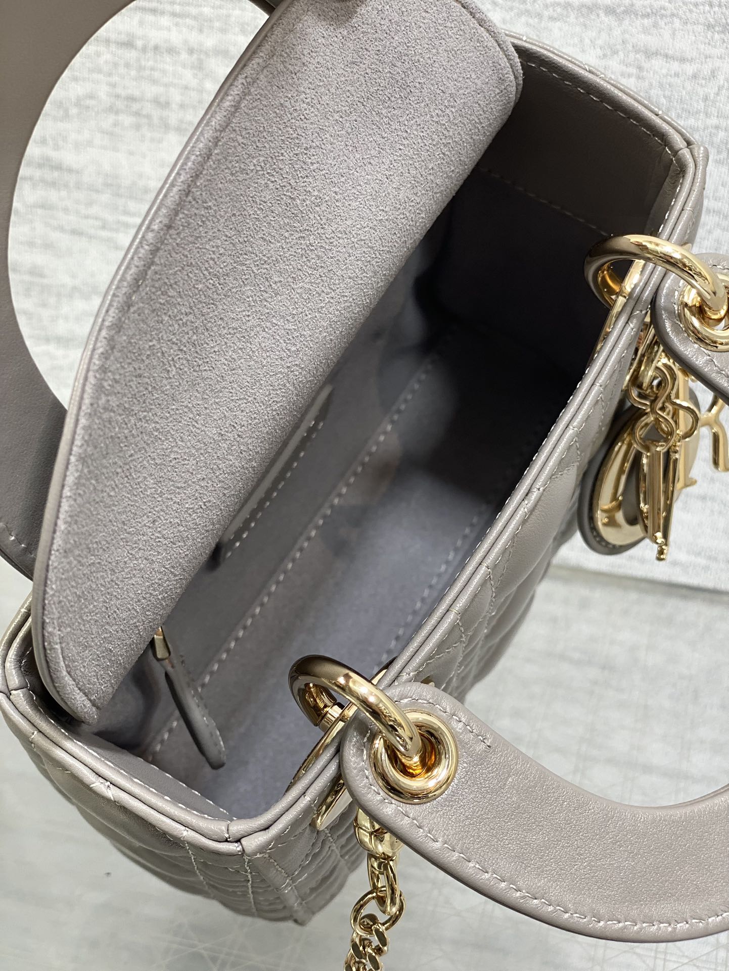 Chanel Female Basic Bag 15cm-l-s