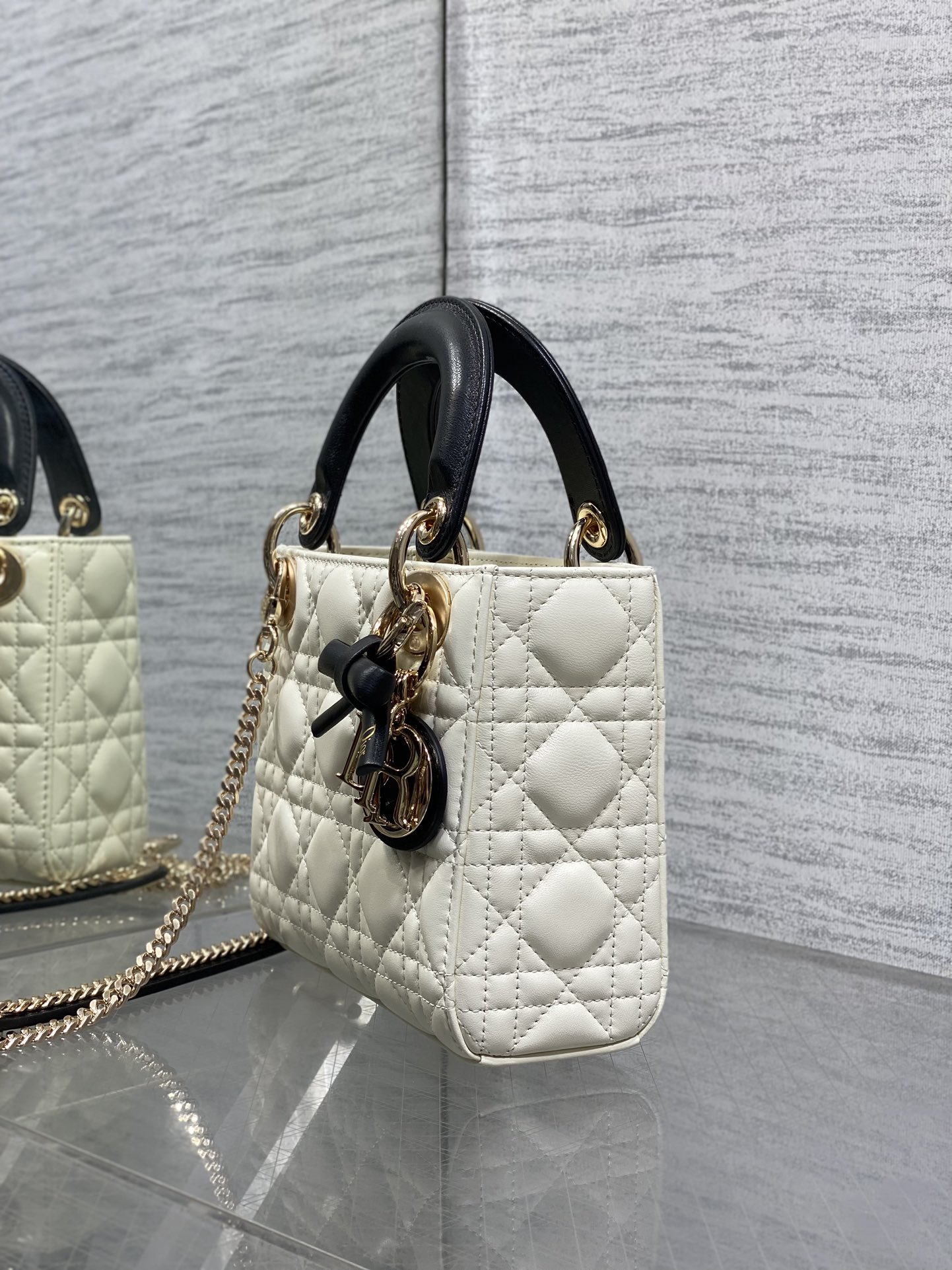 Chanel Female Basic Bag 15cm-l-s