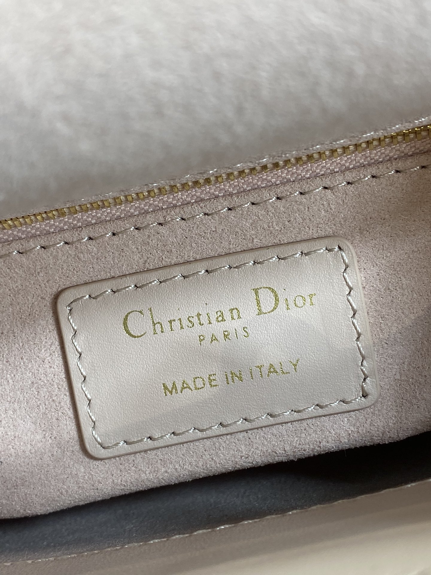 Chanel Female Basic Bag 15cm-l-s