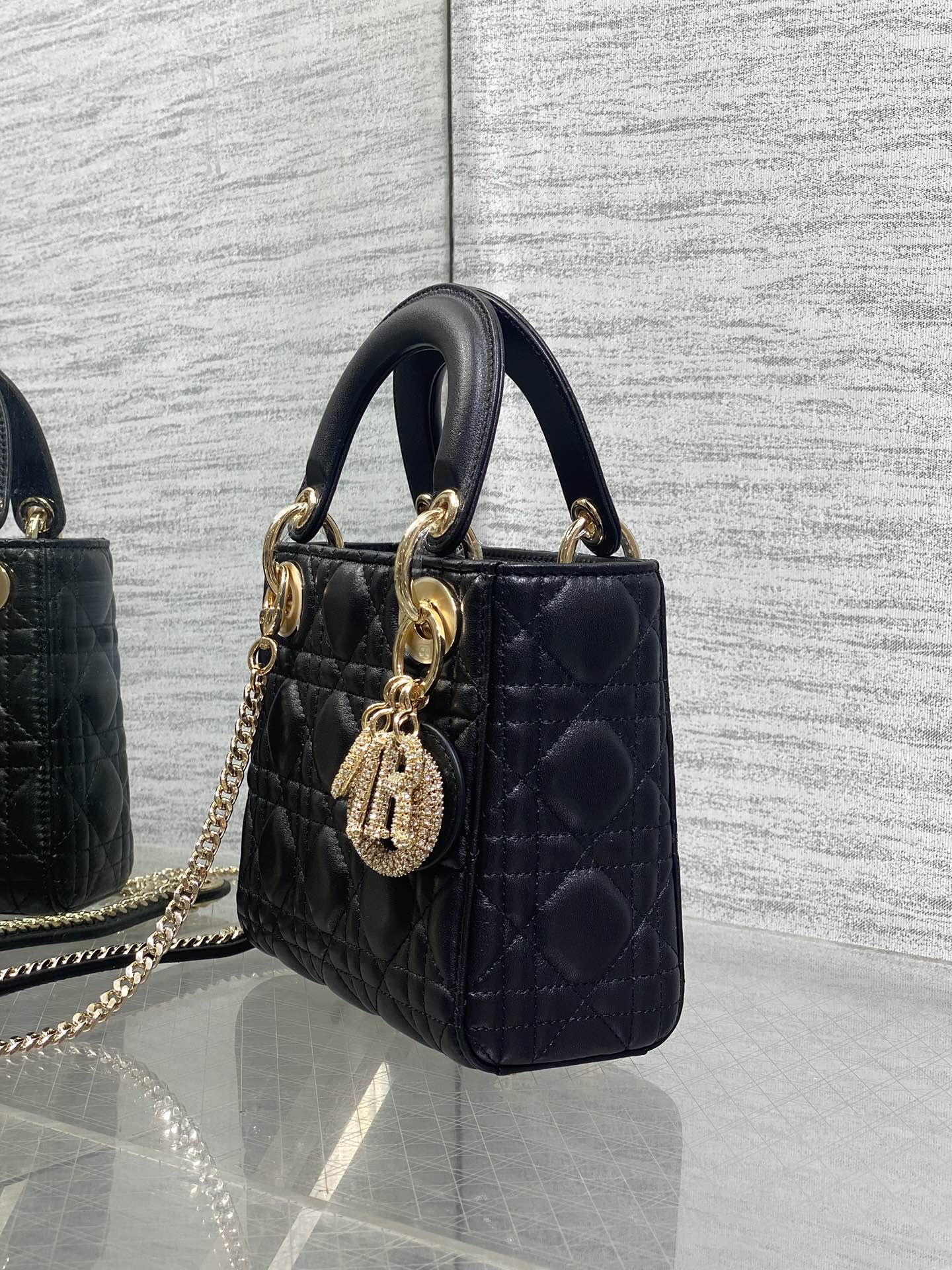 Chanel Female Basic Bag 15cm-l-s