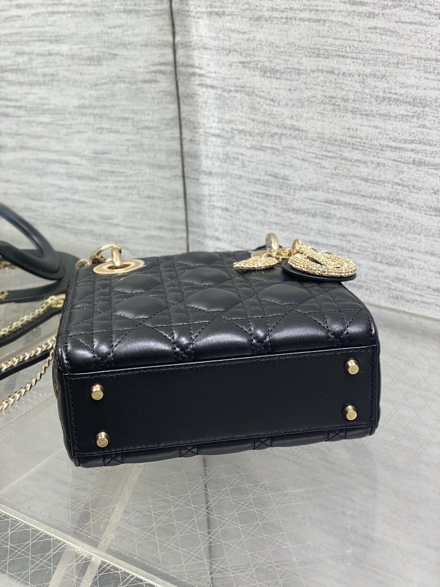 Chanel Female Basic Bag 15cm-l-s