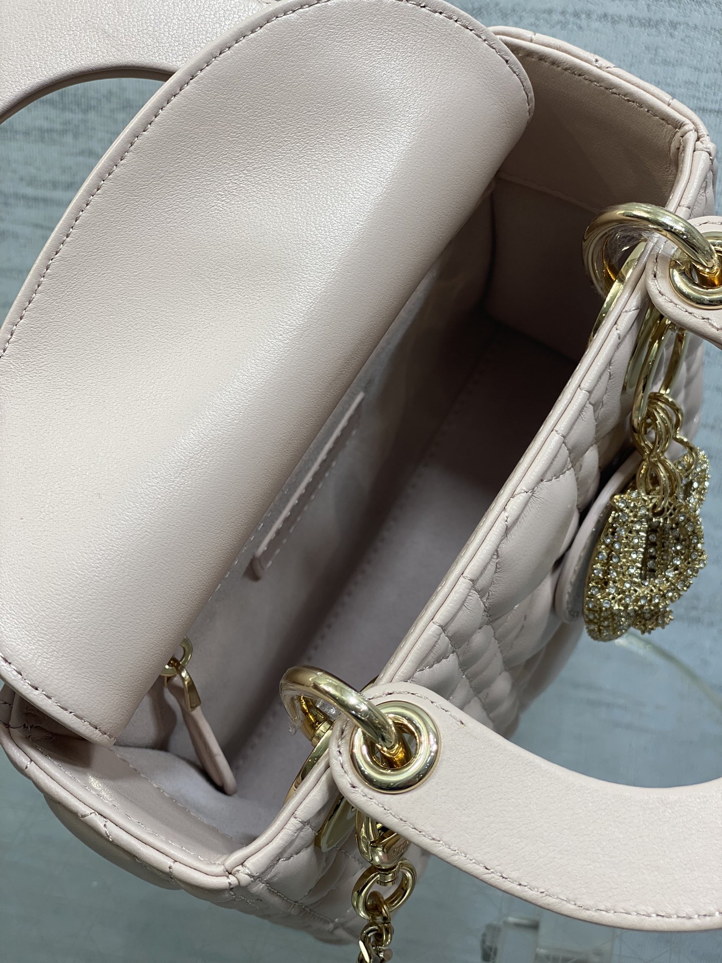 Chanel Female Basic Bag 15cm-l-s