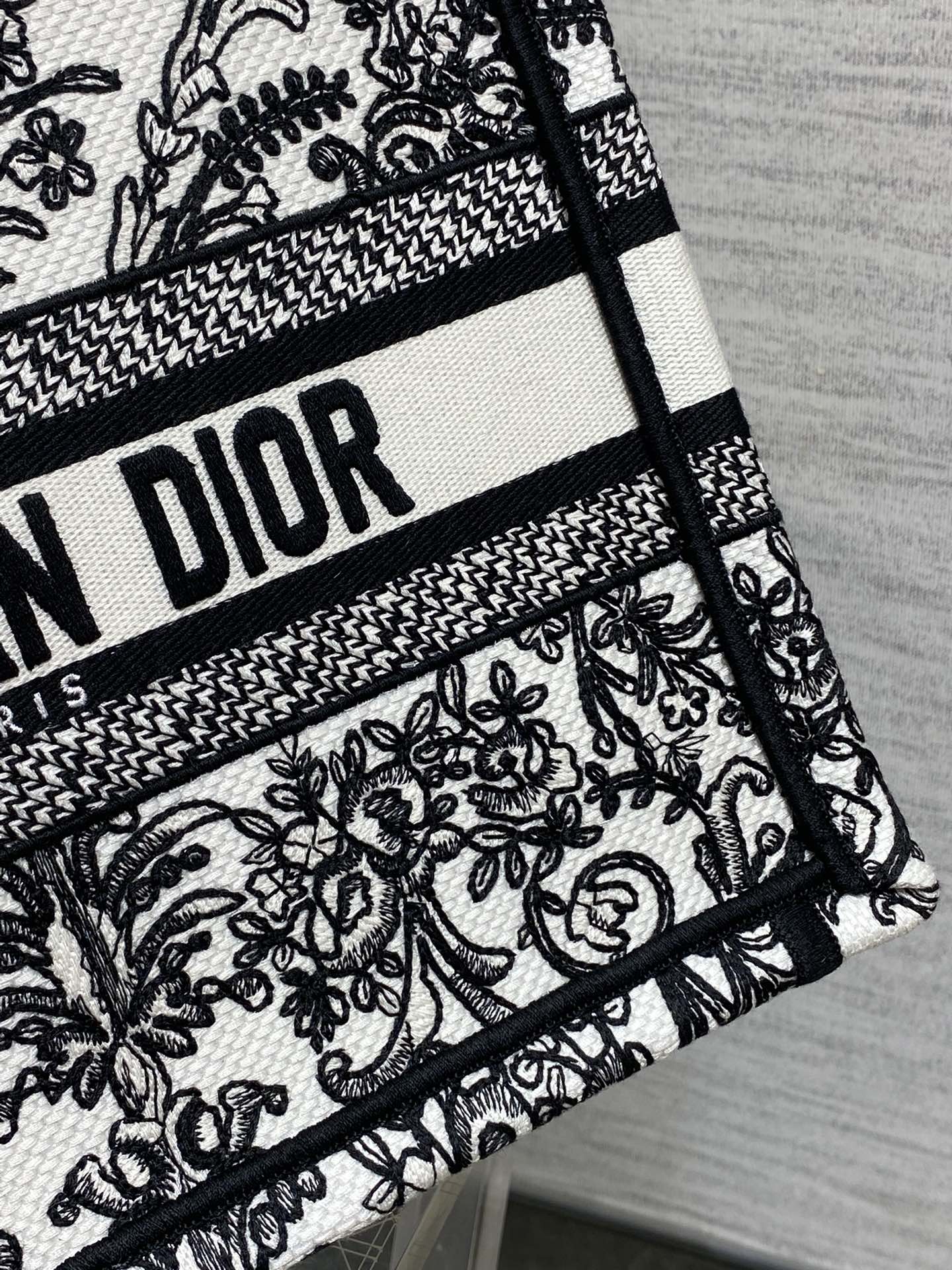 Dior Tote Bag Canvas M-s