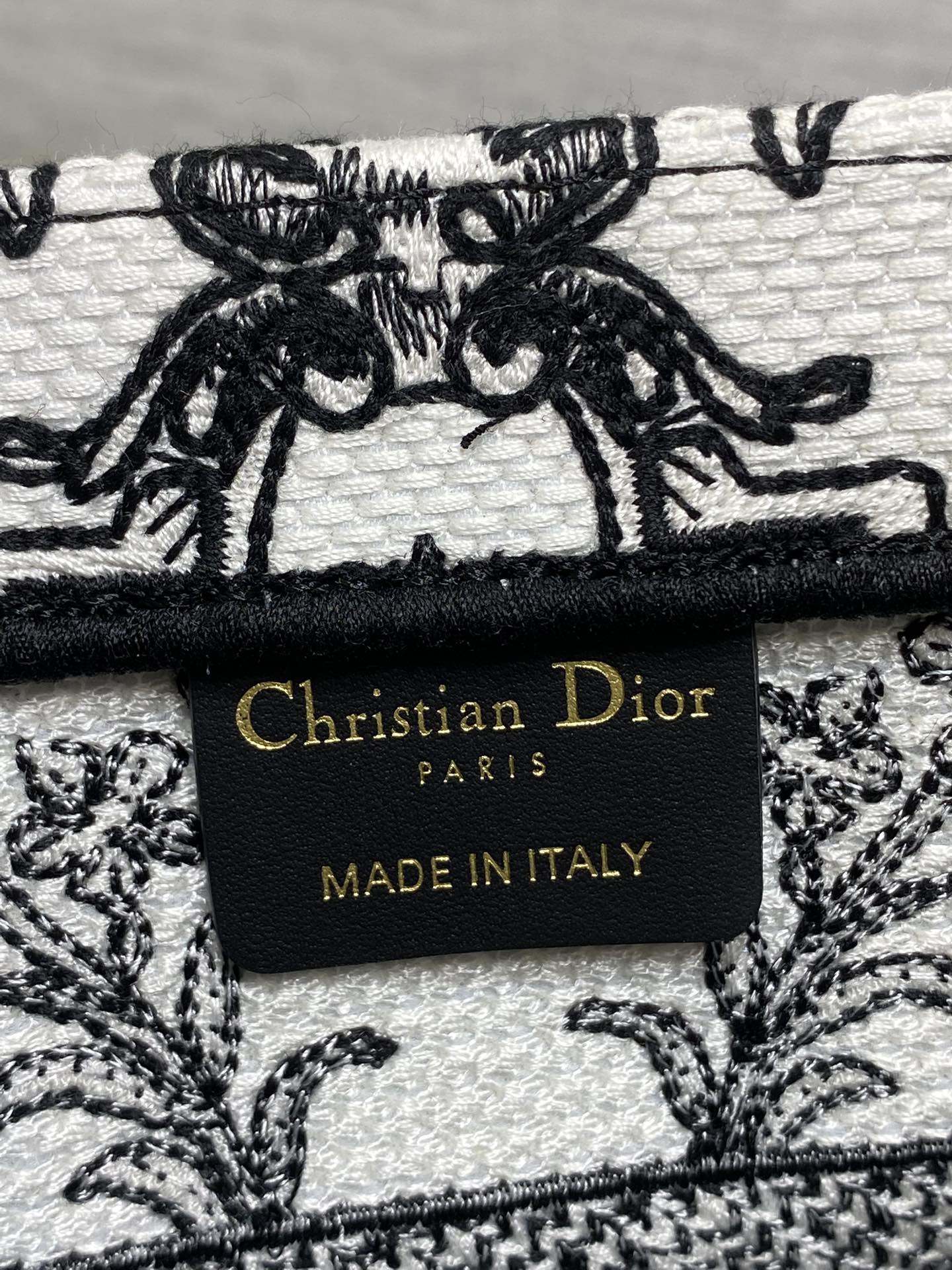 Dior Tote Bag Canvas M-s