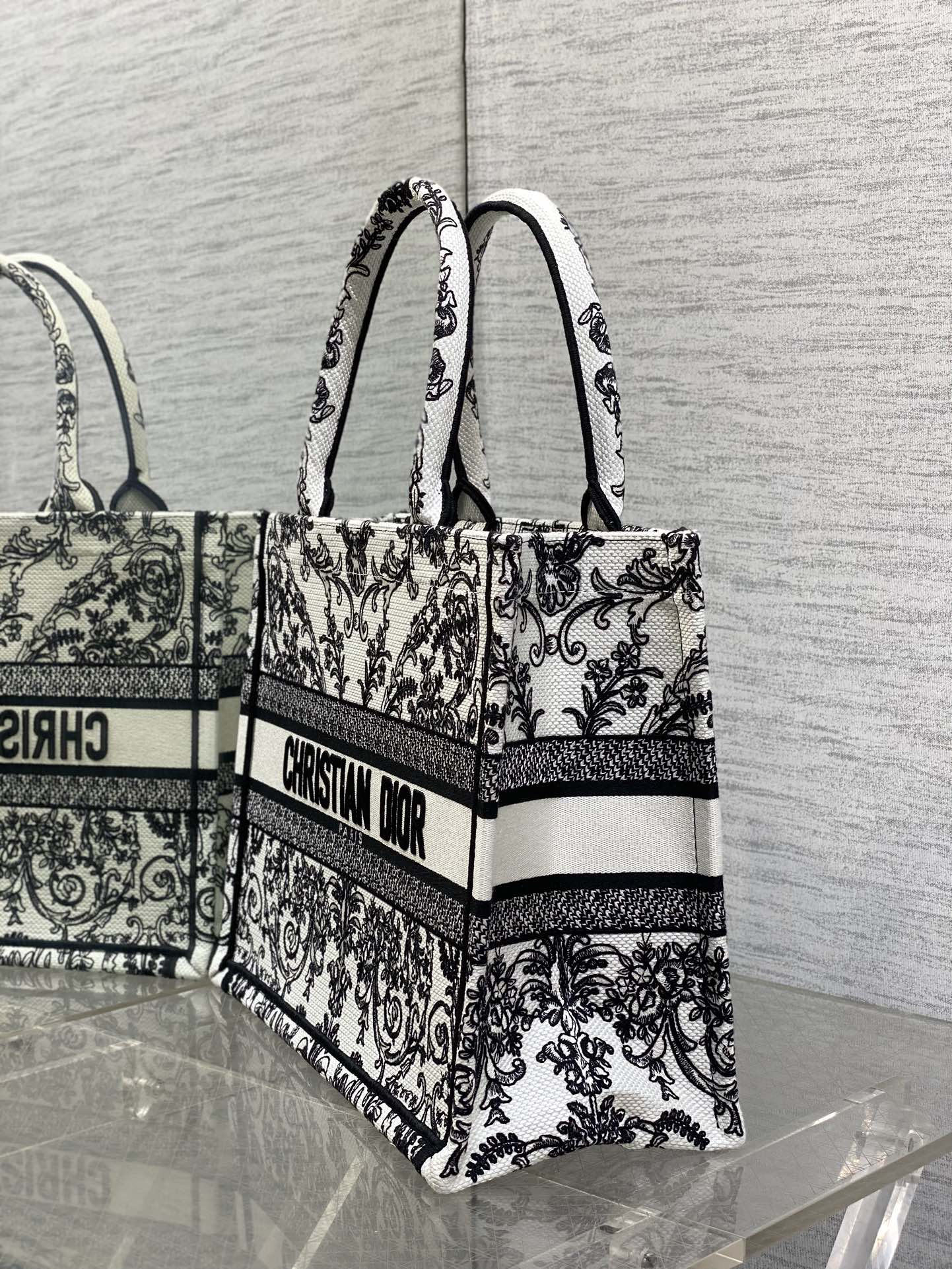 Dior Tote Bag Canvas M-s