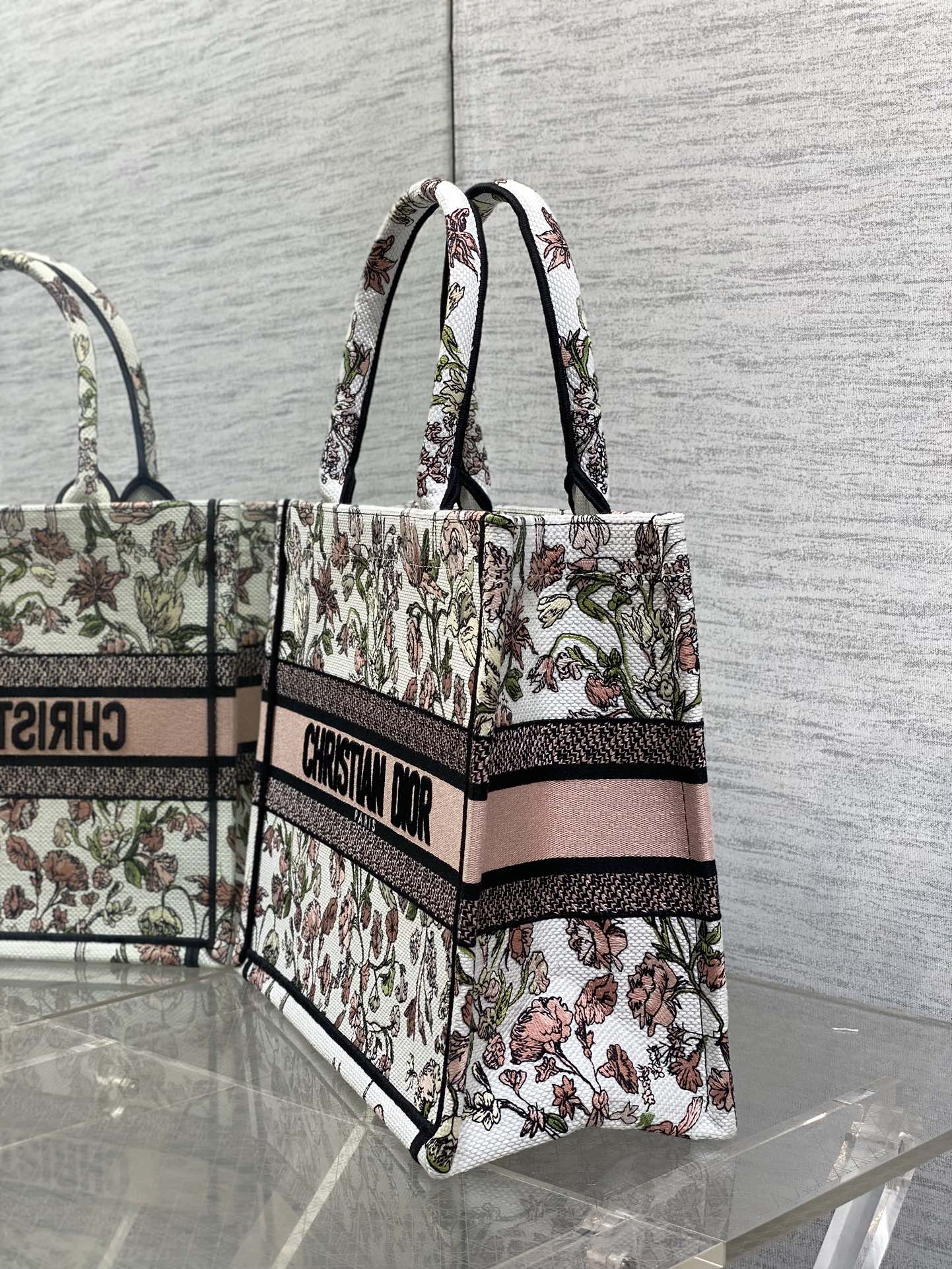 Dior Tote Bag Canvas Pink M-s