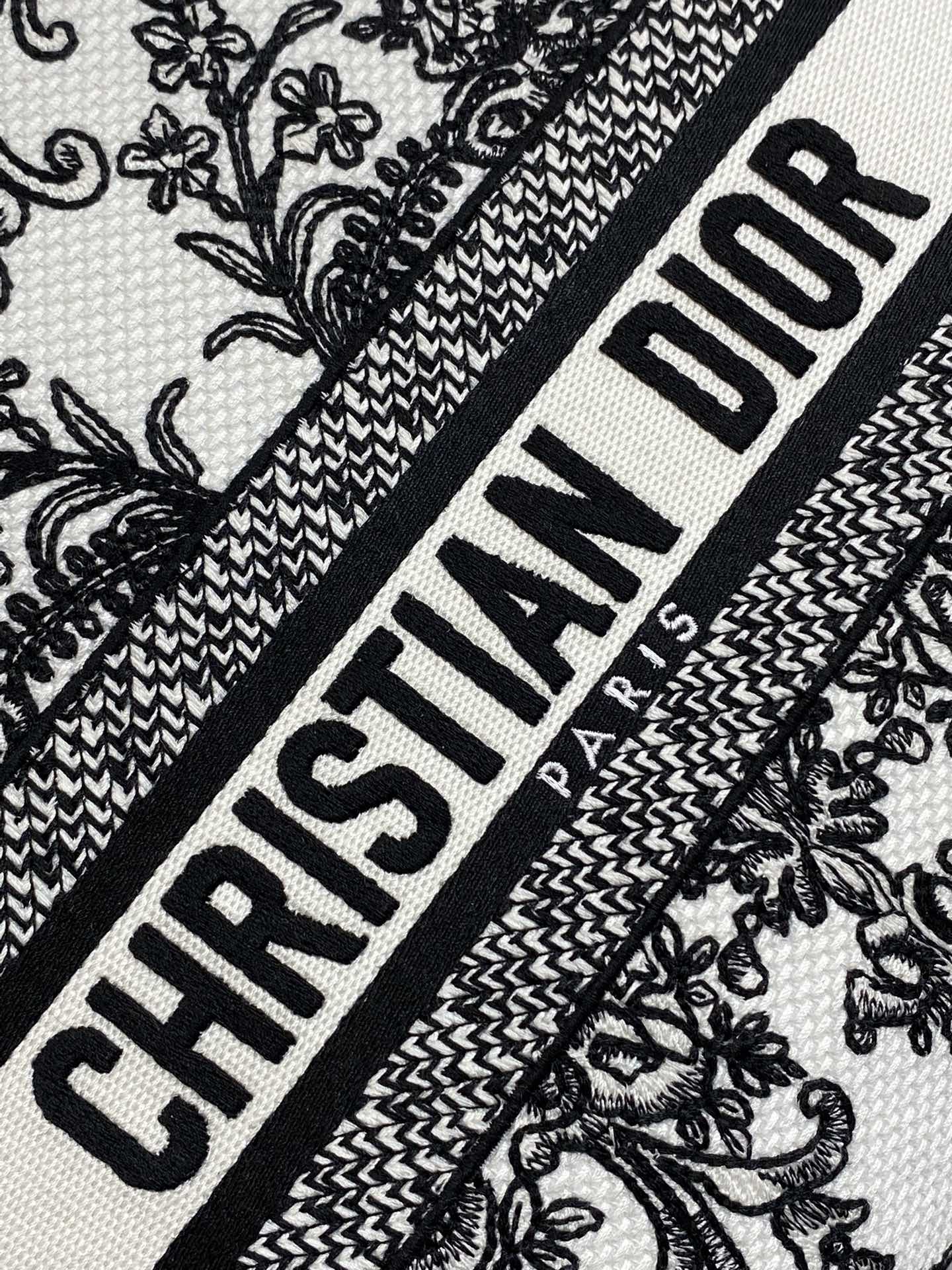 Dior Female Basic Bag Canvas Gold 20cm-l-s