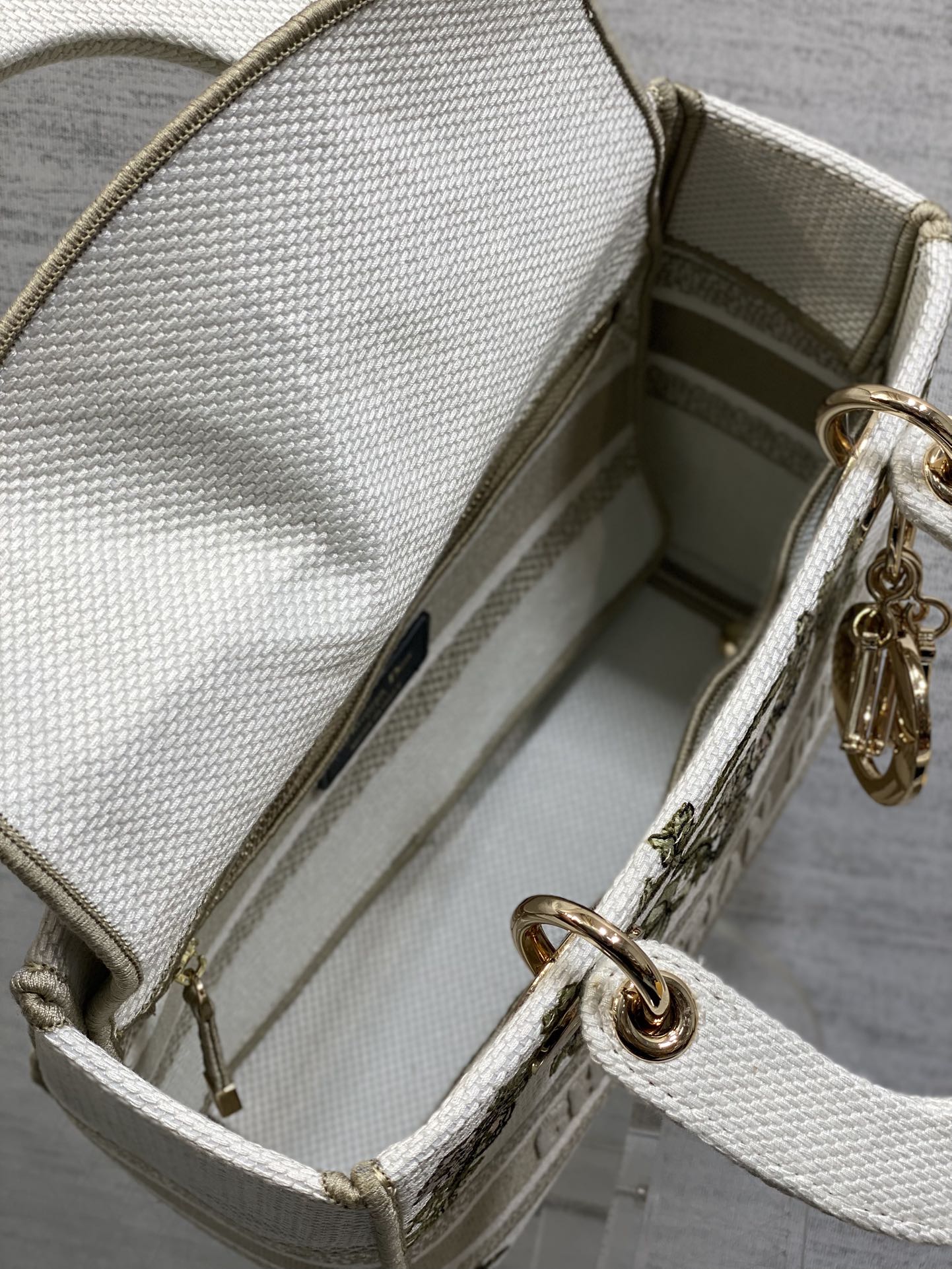 Dior Female Basic Bag Canvas Gold 20cm-l-s