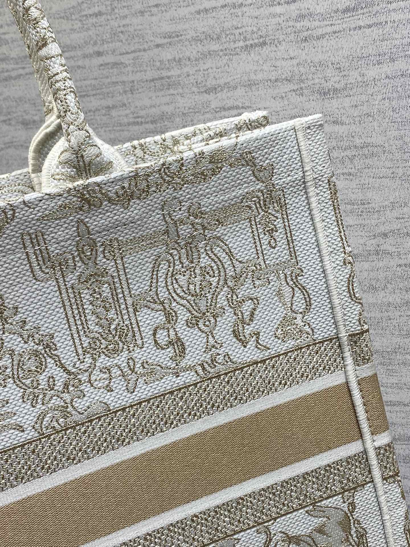 Dior Basic Bag Canvas Gold 17cm-s