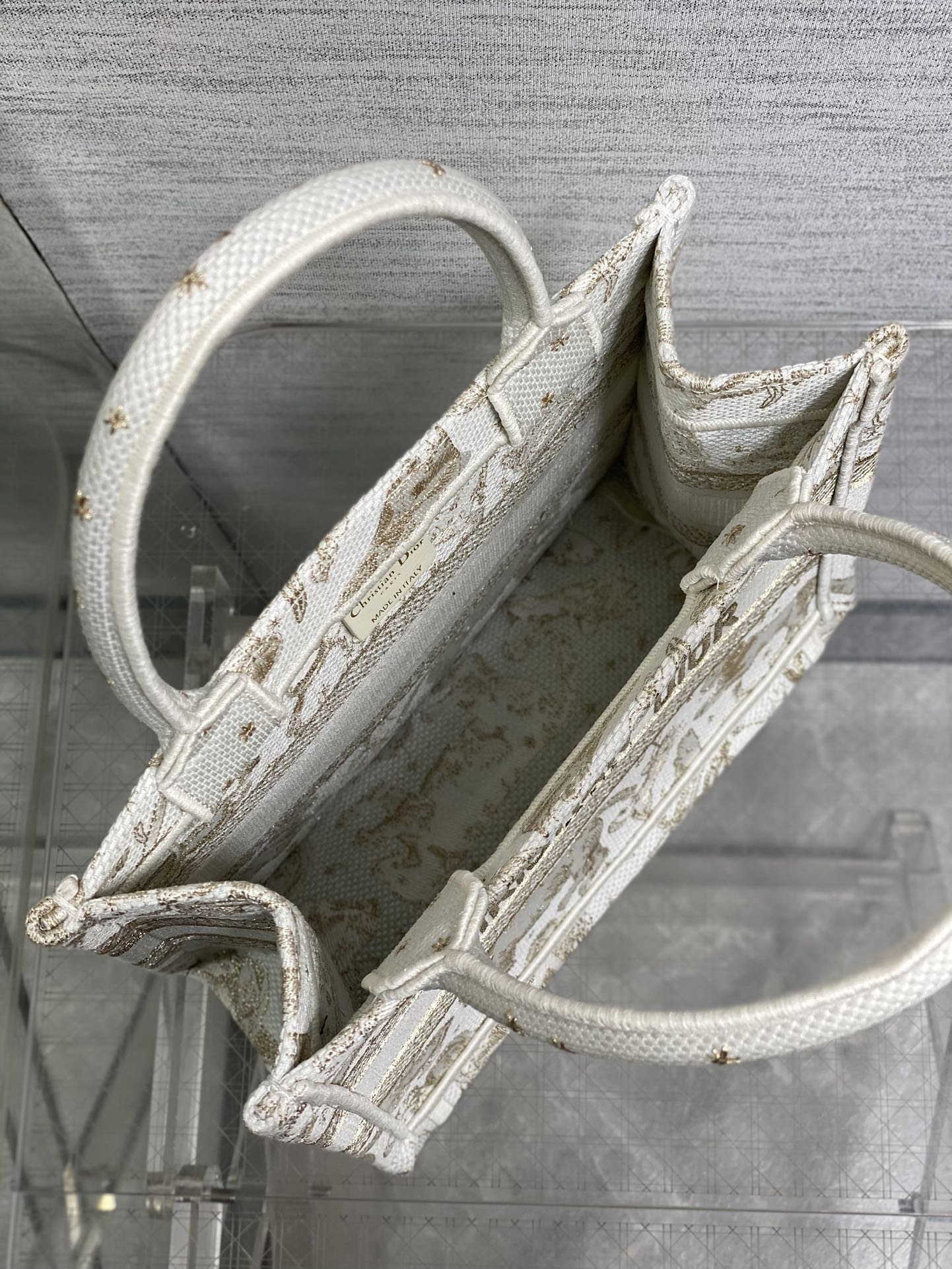 Dior Basic Bag Canvas Gold M-s