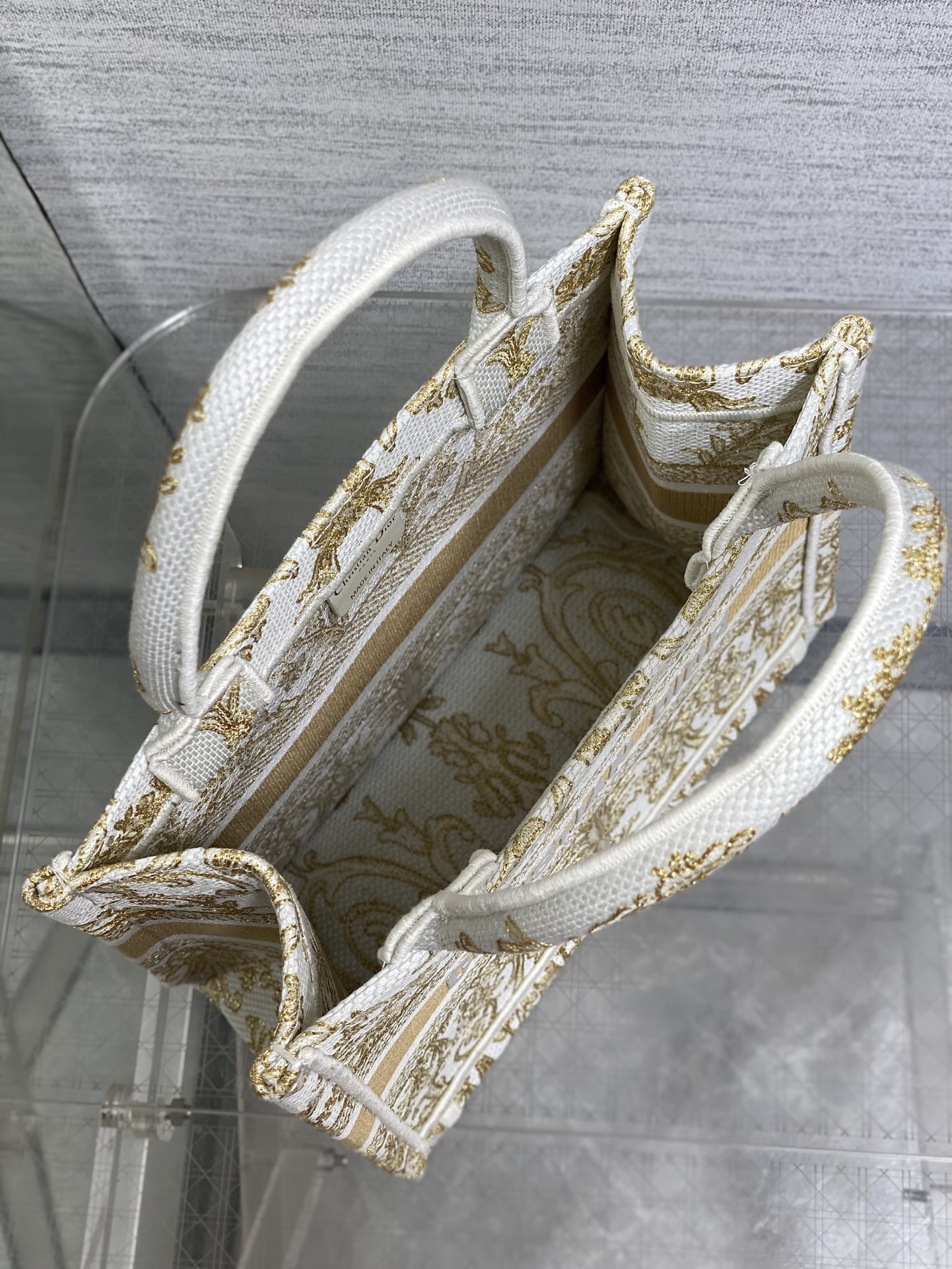 Dior Basic Bag Canvas Gold M-s