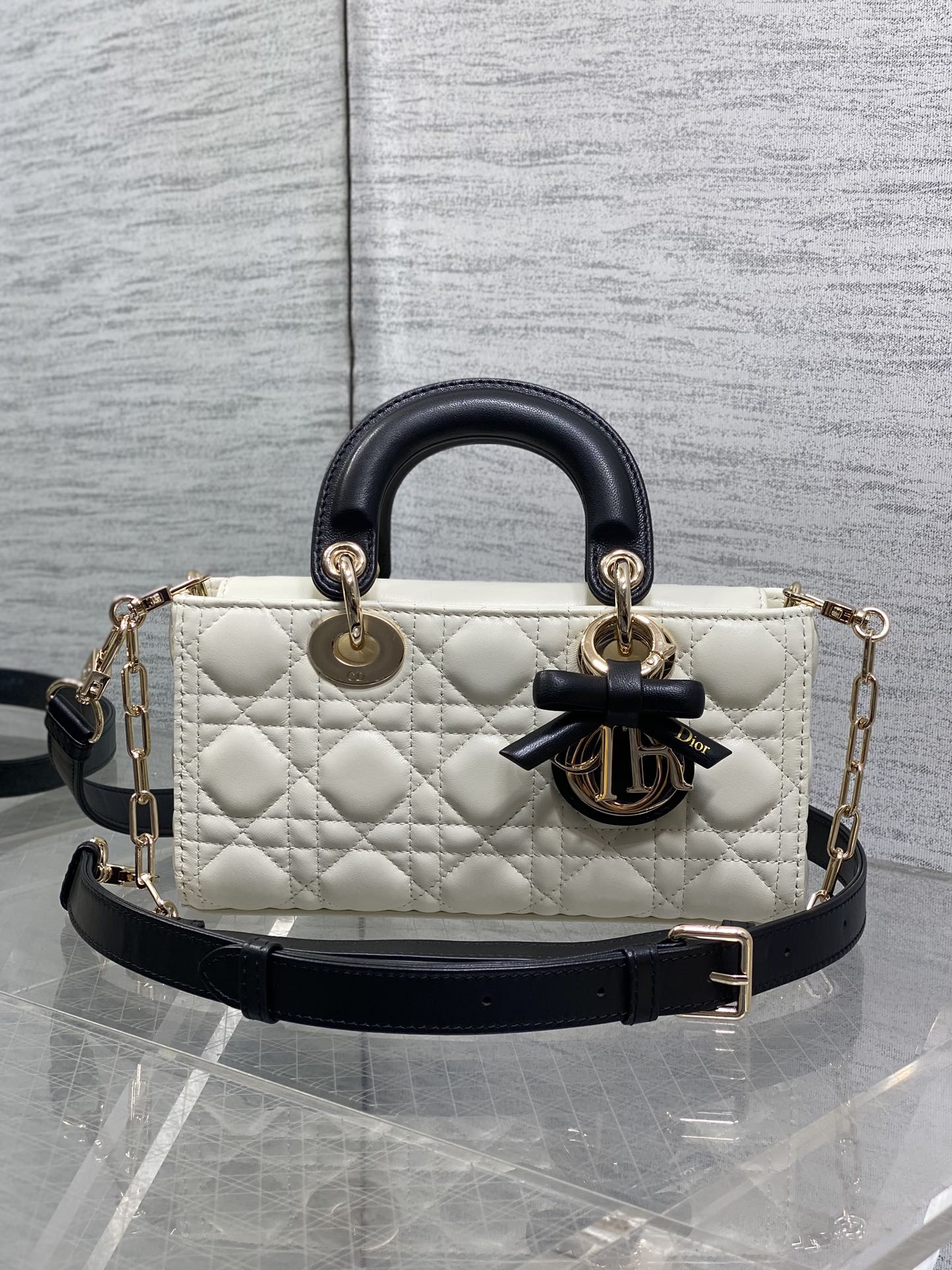 Basic Bag Sheepskin 12cm-s