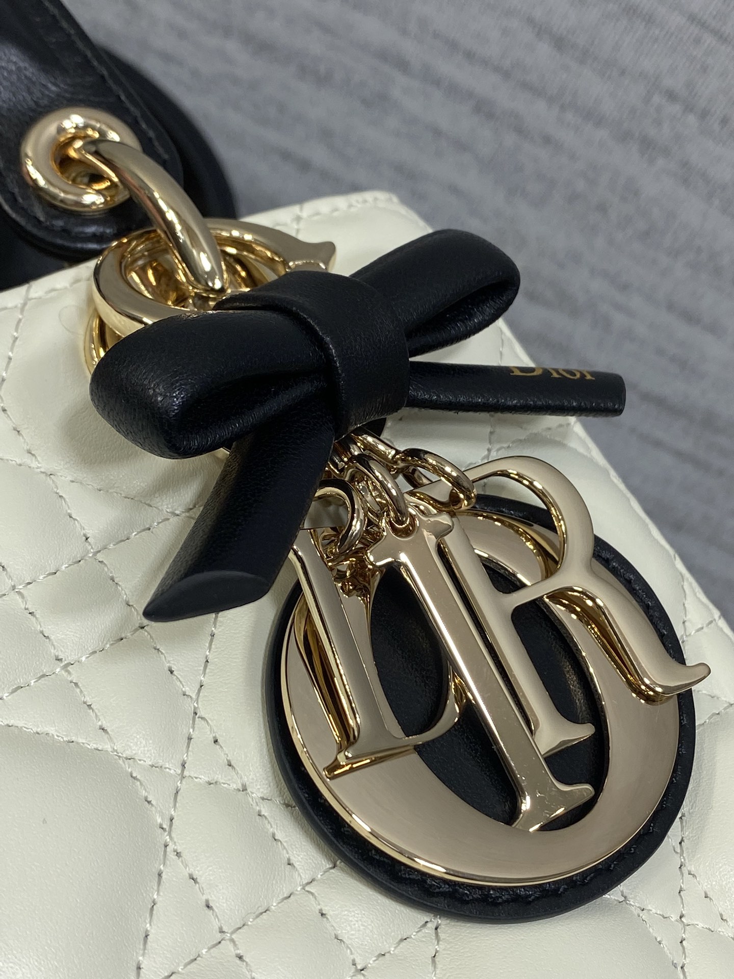 Female Basic Bag Sheepskin M-l-s