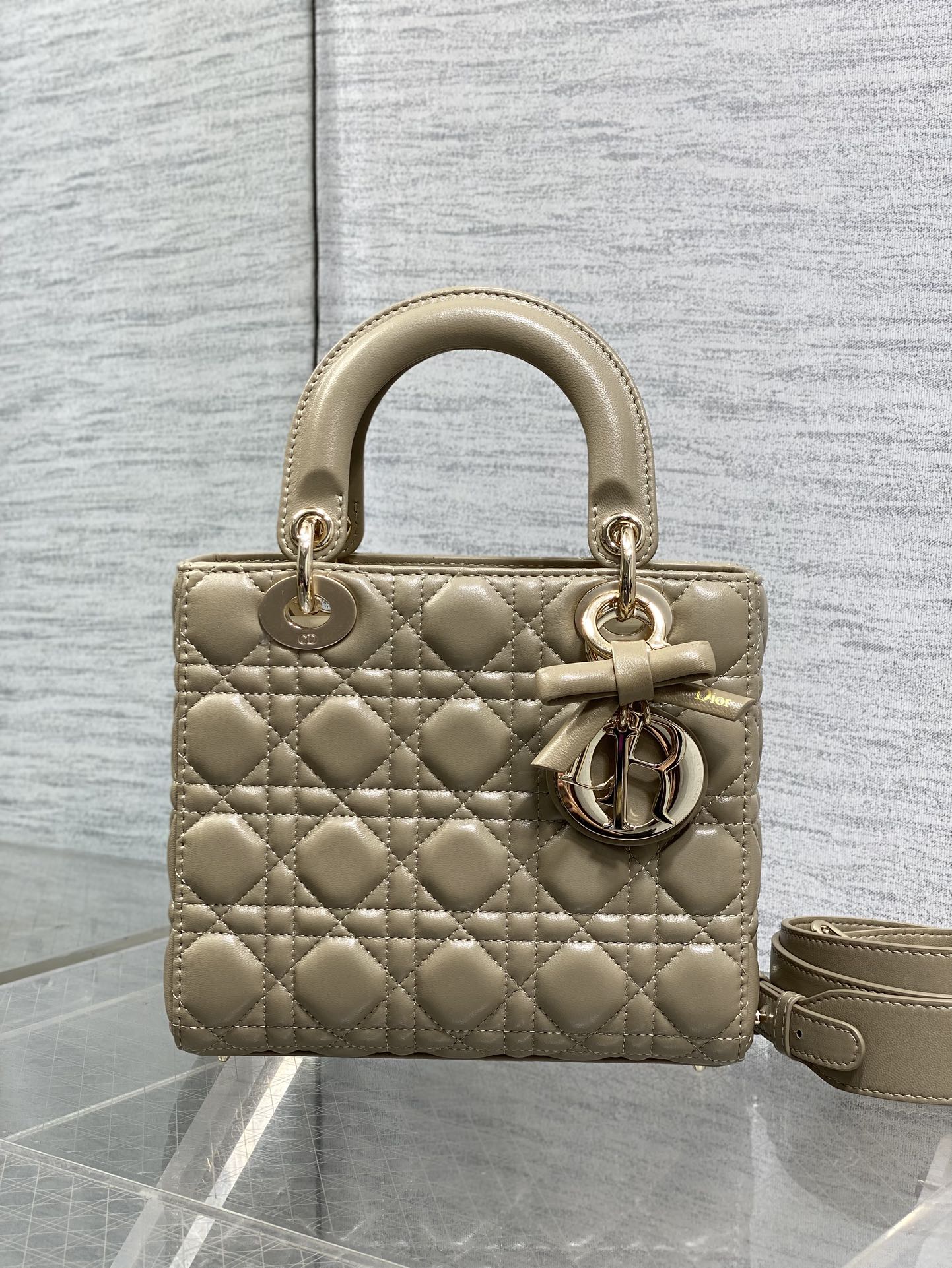 Female Basic Bag Sheepskin M-l-s