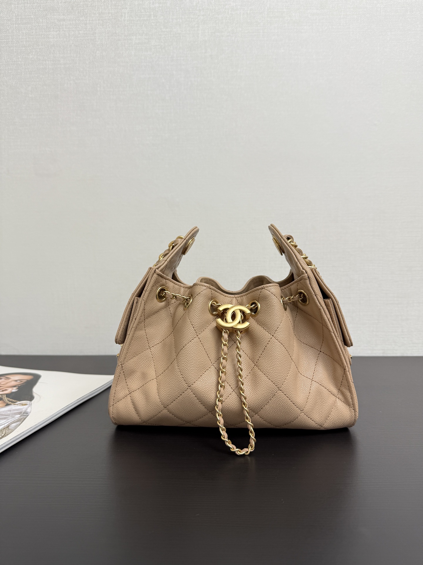Chanel Bucket Bag Cow Leather 10cm-m-l-s