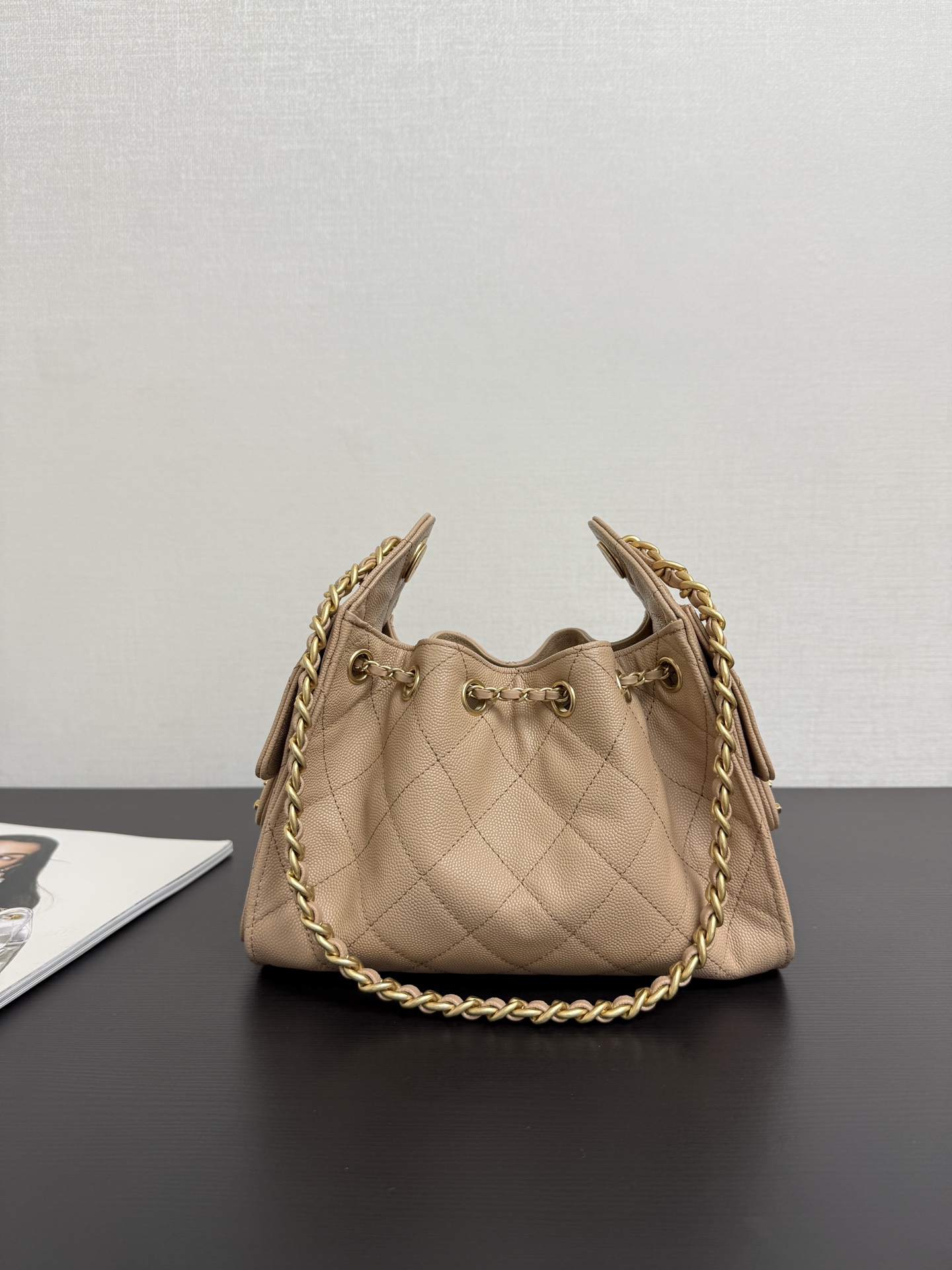 Chanel Bucket Bag Cow Leather 10cm-m-l-s