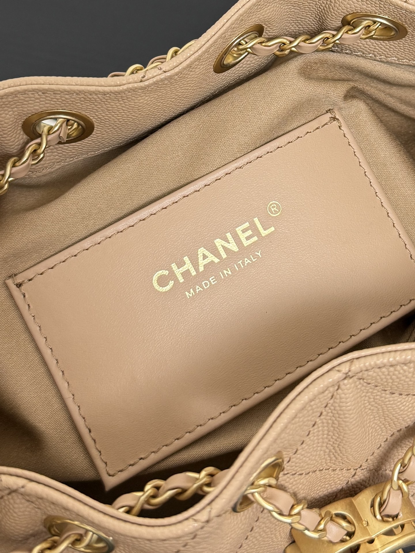 Chanel Bucket Bag Cow Leather 10cm-m-l-s