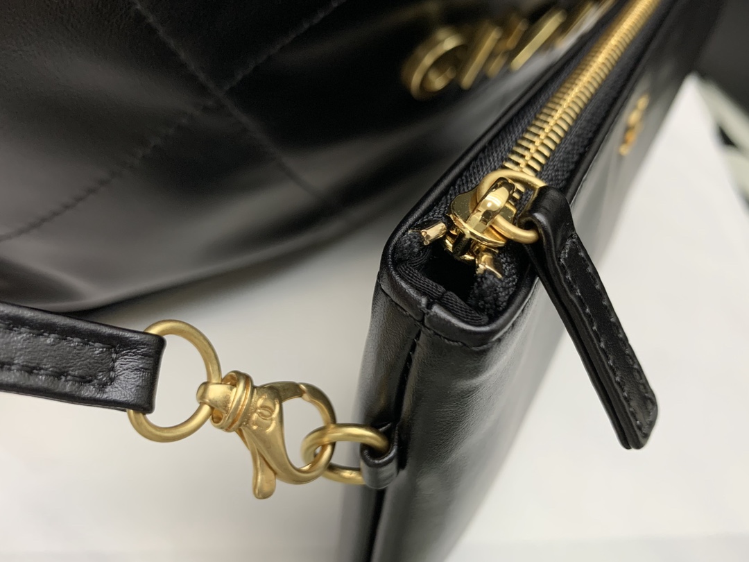 Basic Bag Cow Leather M-30cm-37cm