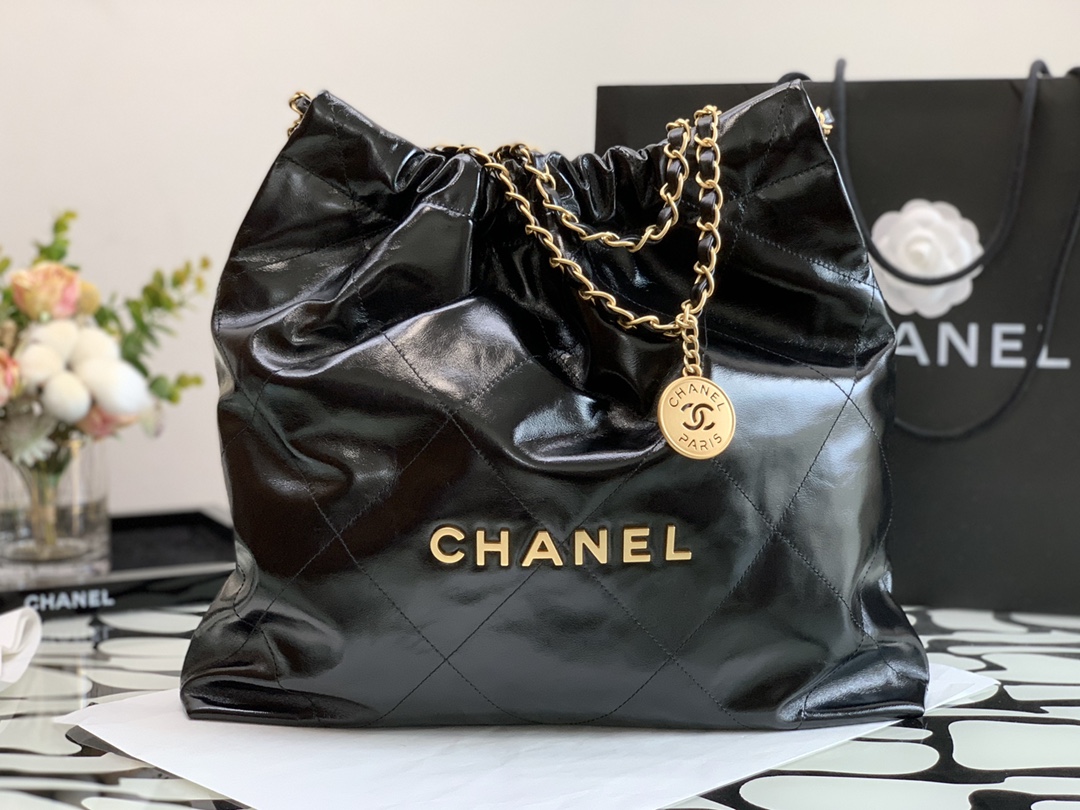 Basic Bag Cow Leather M-35cm