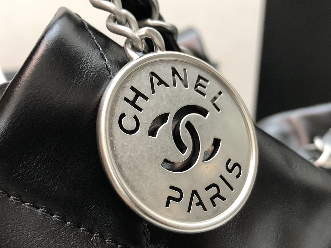 Basic Bag Cow Leather