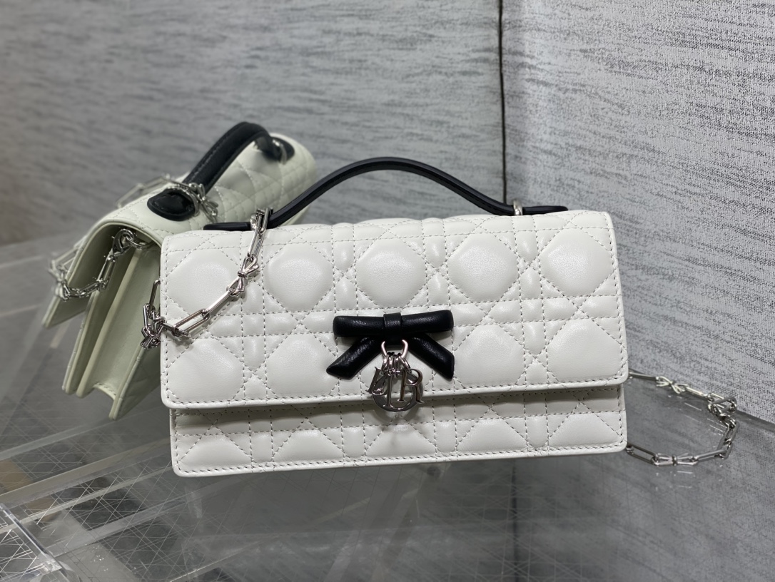 Clutch Bag Sheepskin M-s