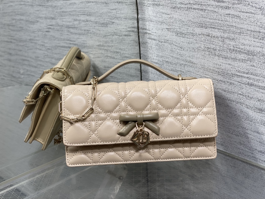 Clutch Bag Sheepskin M-s
