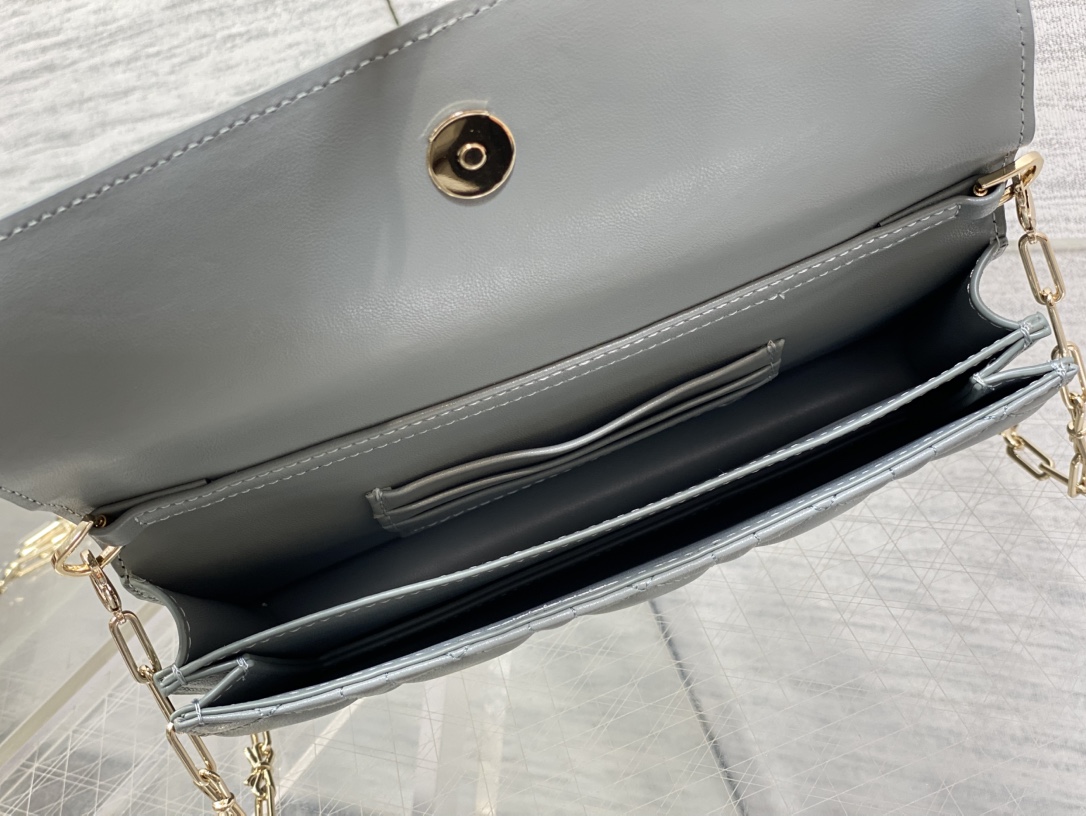 Clutch Bag Sheepskin M-s