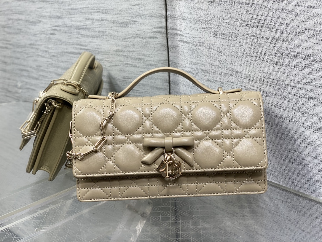 Clutch Bag Sheepskin M-s
