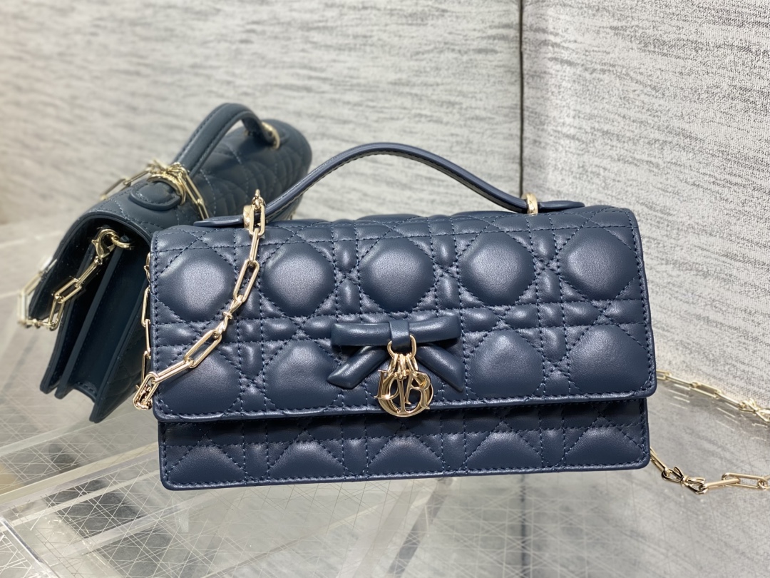 Clutch Bag Sheepskin M-s