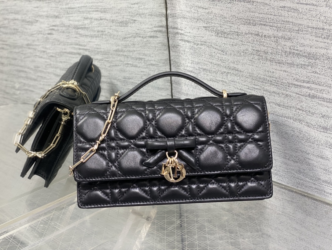 Clutch Bag Sheepskin M-s