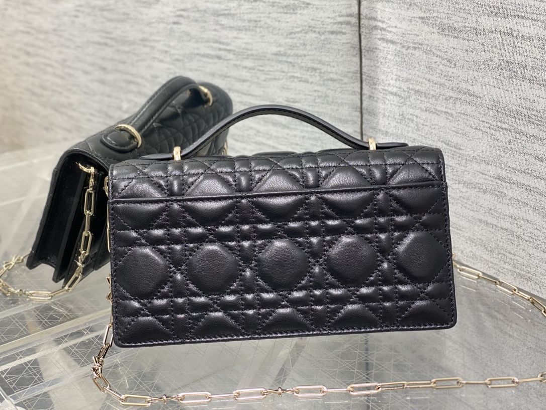 Clutch Bag Sheepskin M-s