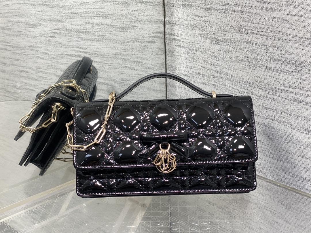 Clutch Bag Sheepskin M-s