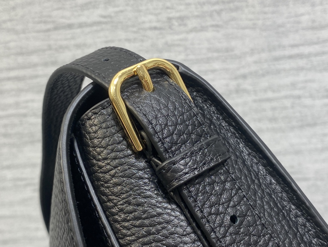 Female Basic Bag M-s