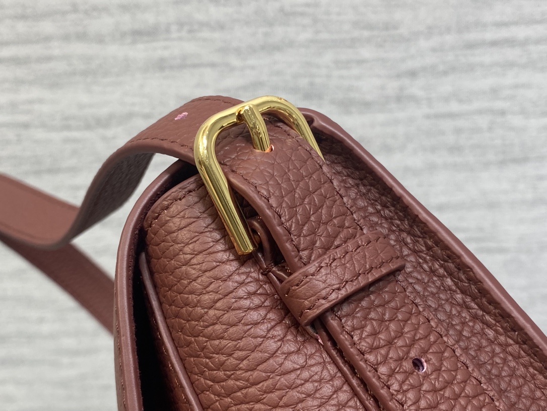 Female Basic Bag M-s