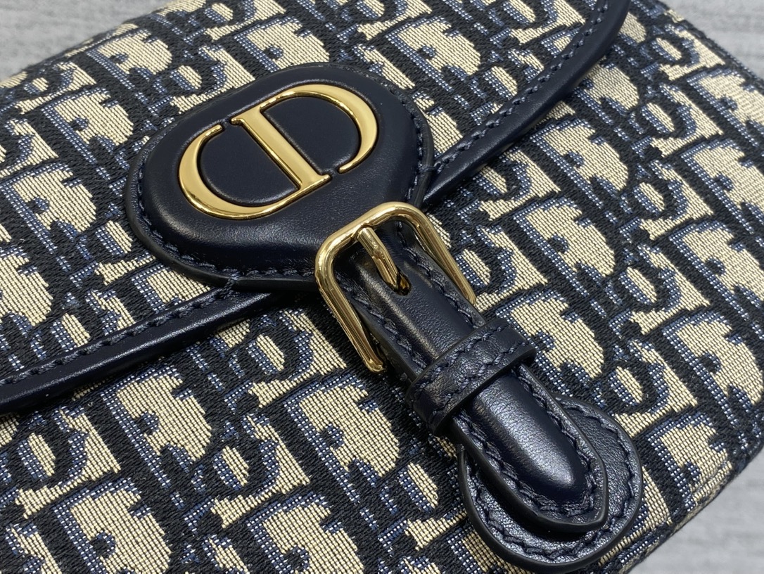Female Basic Bag M-s