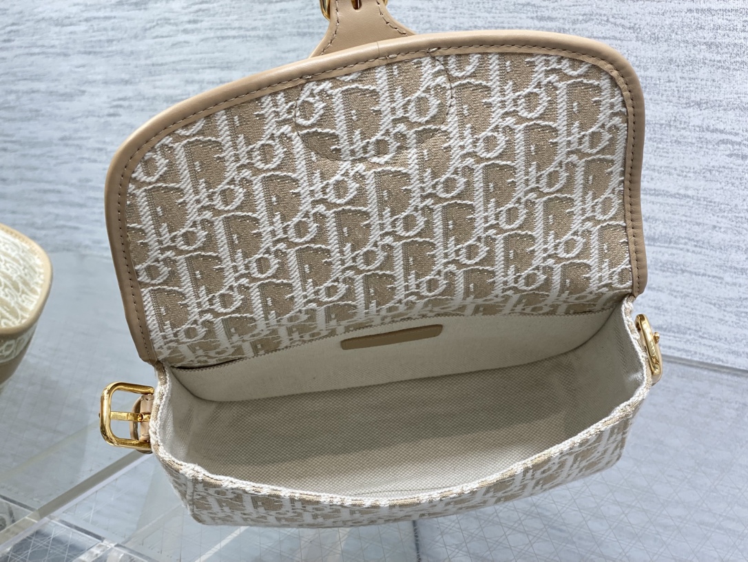 Female Basic Bag M-s