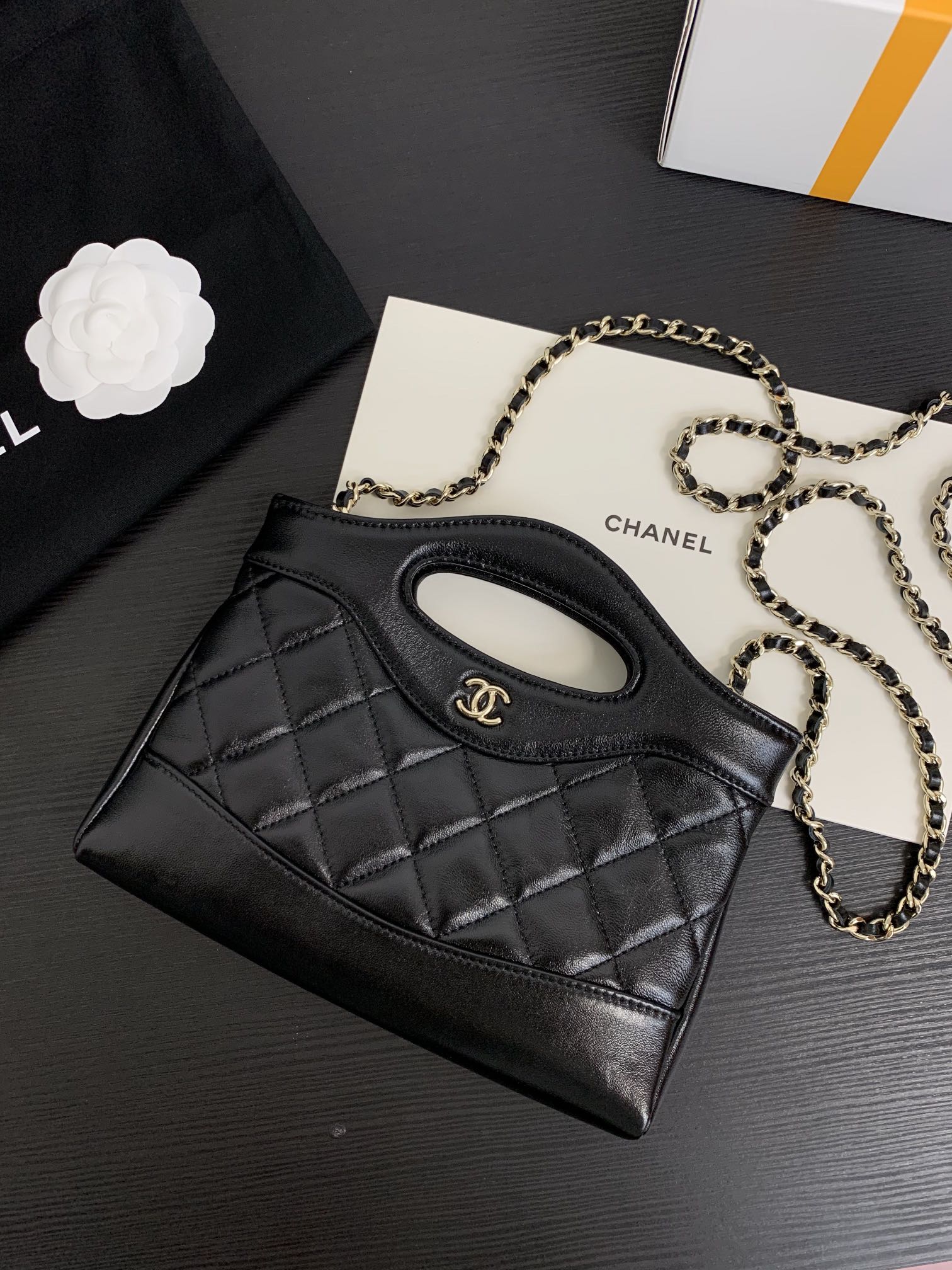 Basic Bag M-s