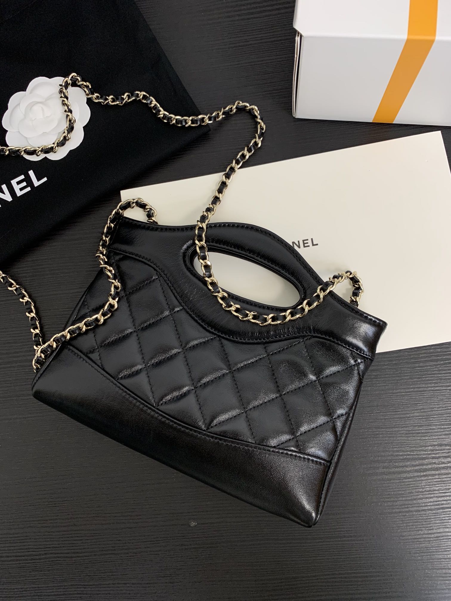 Basic Bag M-s